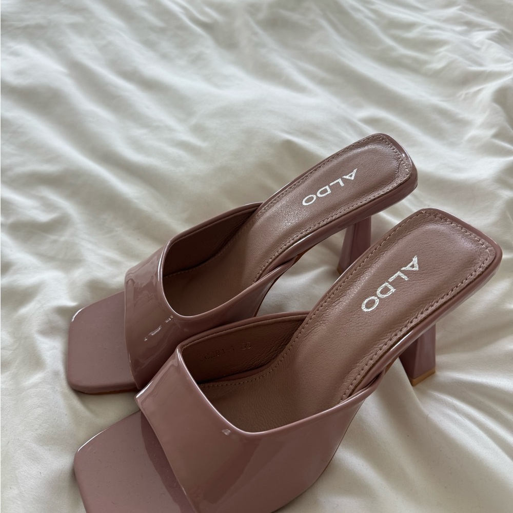 Brand new Aldo Women's Blush Heeled Mules